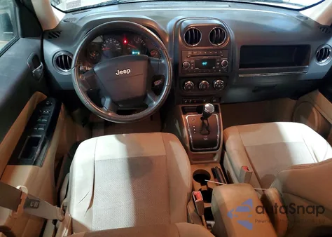 2010 Jeep Patriot Sport z USA, uszkodzony, nr VIN 1J4NF1GB5AD620364